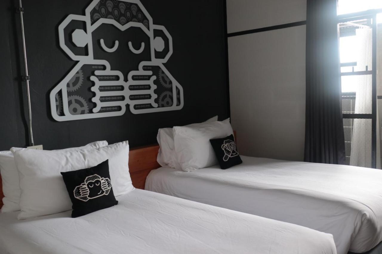 Blu Monkey Hub&Hotel Suratthani - SHA PLUS Certificate Surat Thani Esterno foto